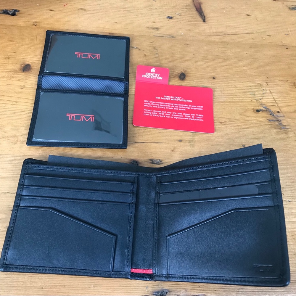 Global Removable Passcase (Tumi Wallet)